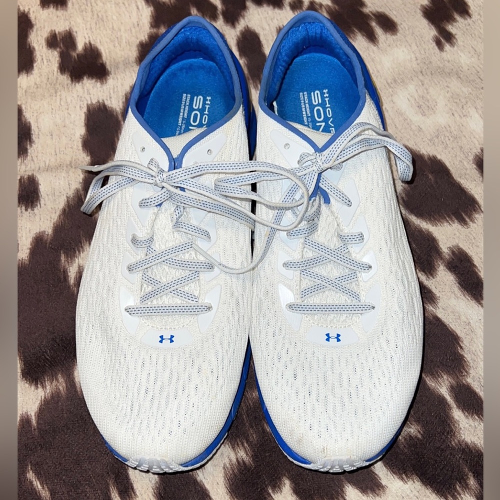 Under Armour HOVR Sonic UCLA branded size 8.5 women’s